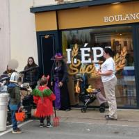 Balade d'halloween chez les commerçants